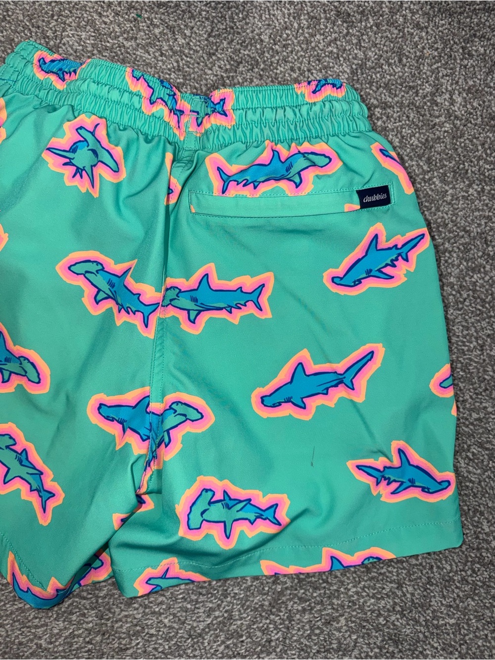 Chubbies 5.5" The Apex Swimmers
Swim Trunks Hammerhead Shark Print Swim Trunks - Picture 10 of 13